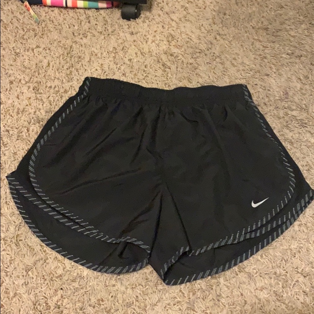 Black Nike shorts